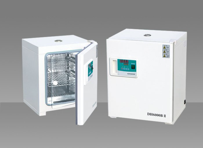 電熱恒溫培養箱